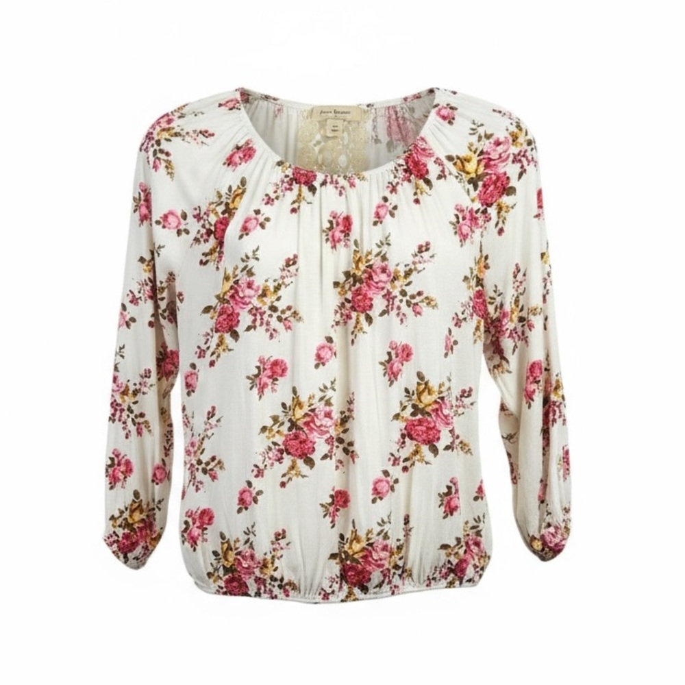 Free Kisses - Pink and Cream Floral Blouse- Large - Nwot